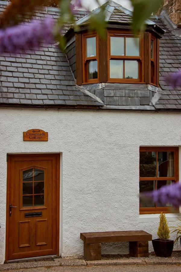 Crossroads Cottage Drumnadrochit Bagian luar foto