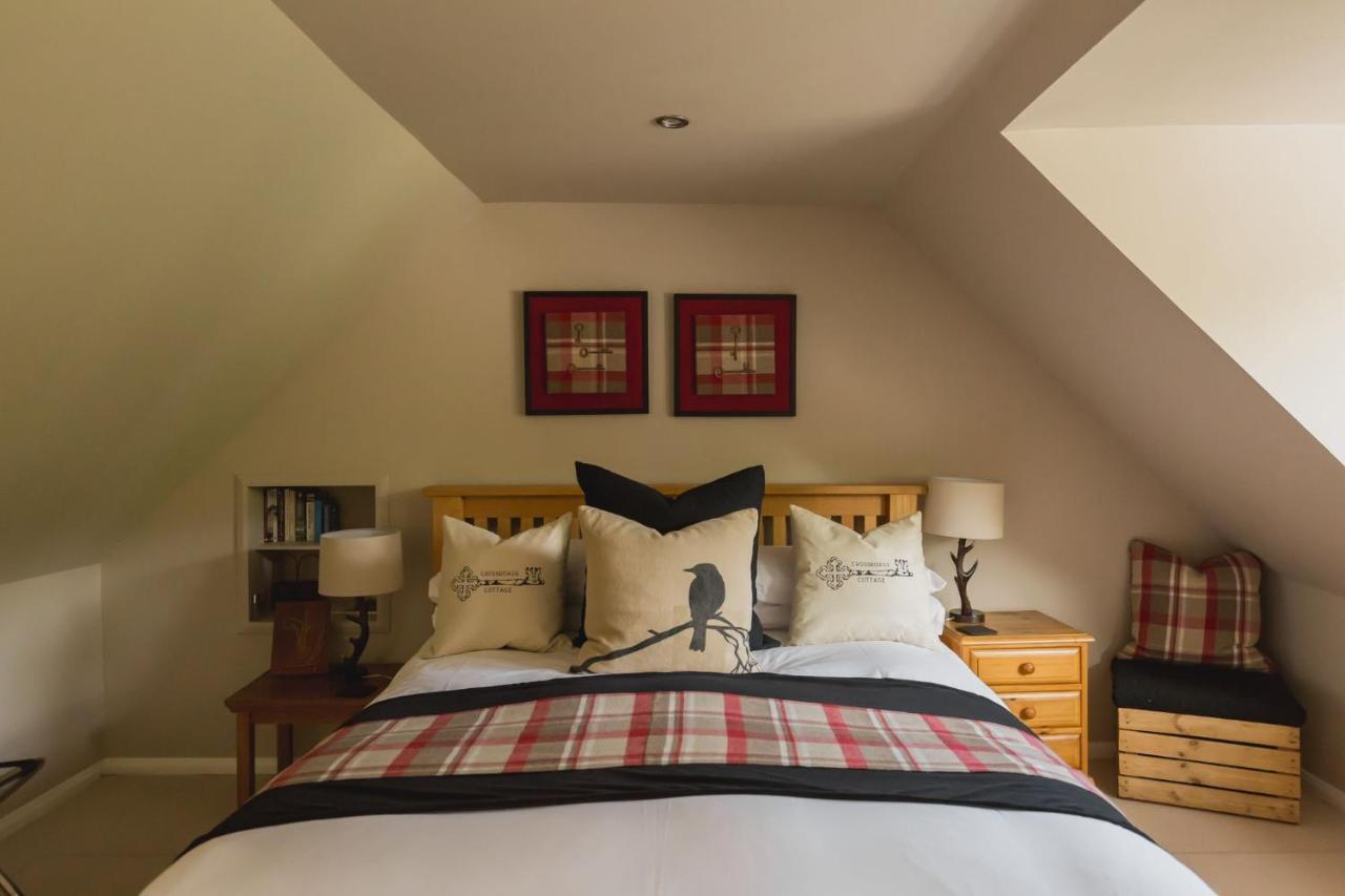 Crossroads Cottage Drumnadrochit Bagian luar foto